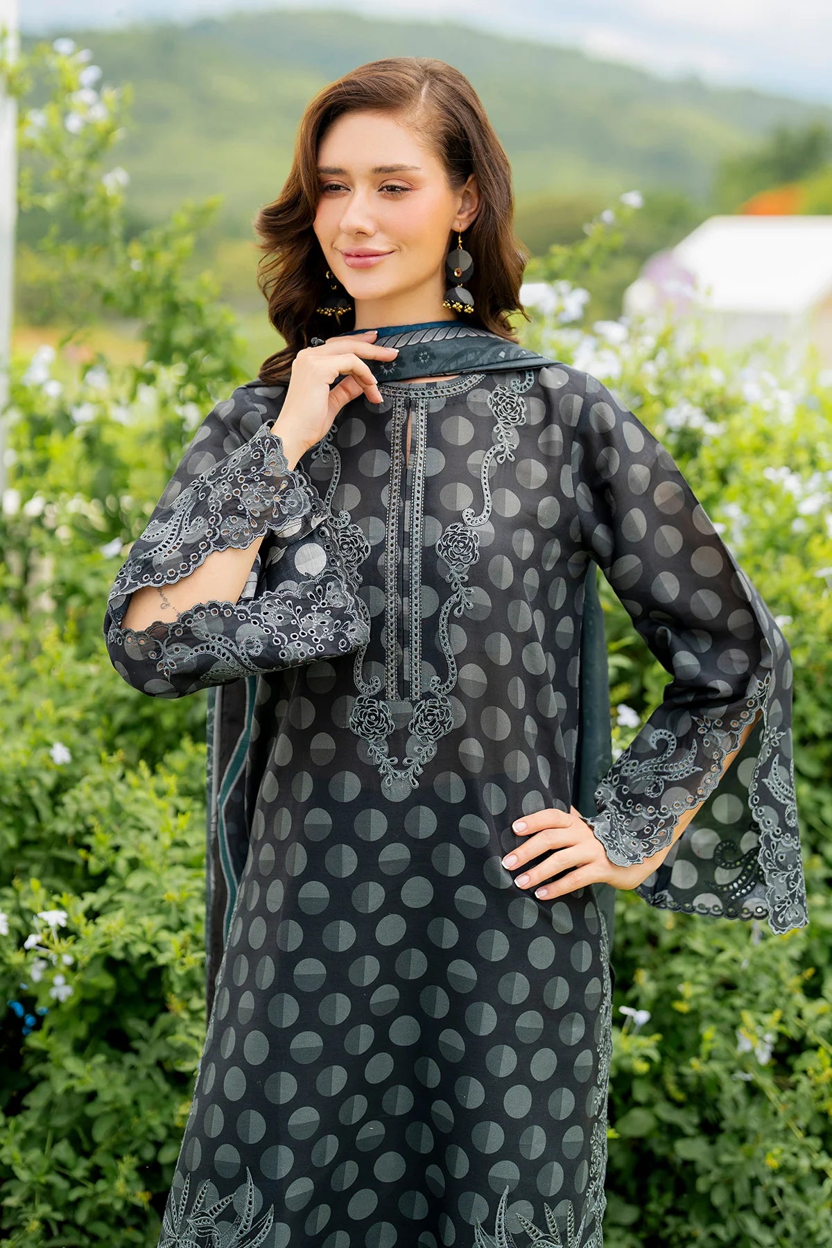 Winter 2025 Khaddar 3-Piece Suit – DIGITAL PRINTED