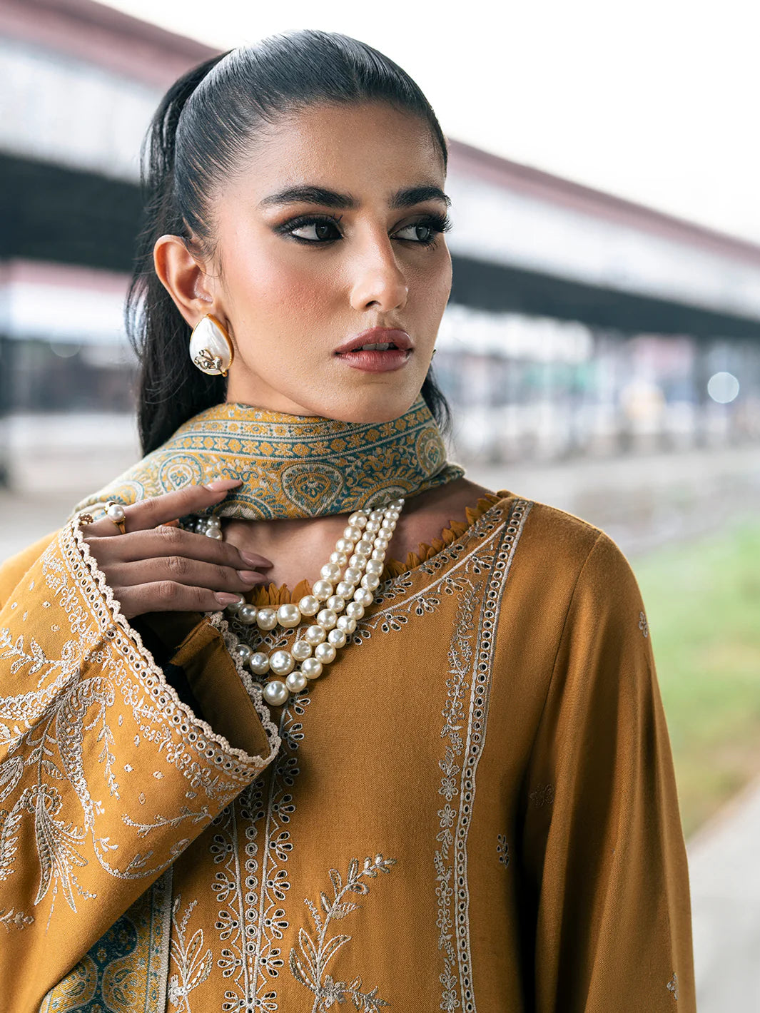 Izel Hit code Available on  Dhanak with Pashmina wool  shawl 3 Pcs Suit
