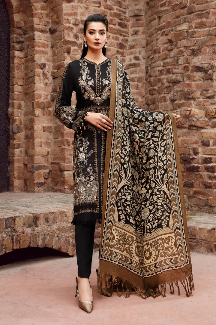 Maria b  Hit code Available on  Dhanak with silky wool  shawl 3 Pcs Suit